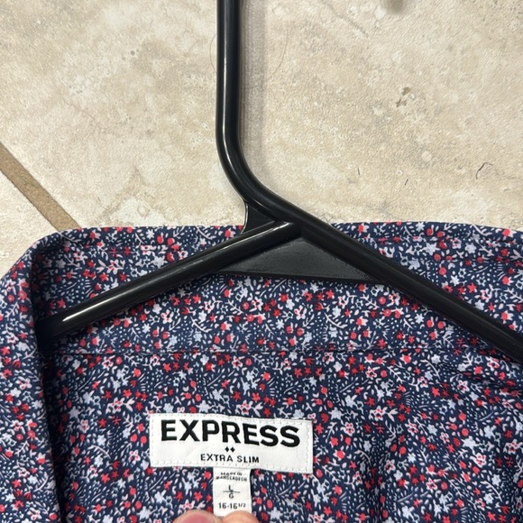Express button down - Picture 2 of 2